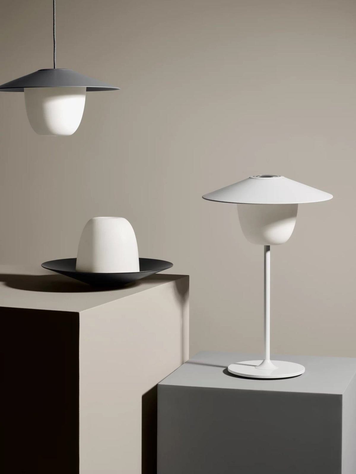 Mobil LED Table Lamp – Modern Lighting Singapore